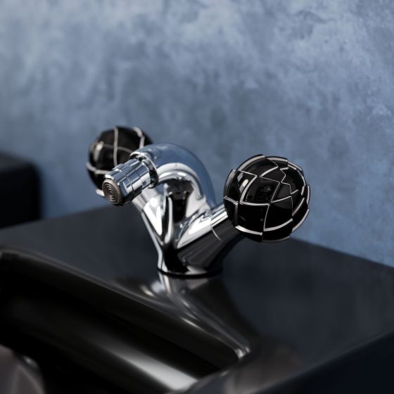 Belledor bidet mixer in chrome with black porcelain handles in the shape of a flower with platinum painting in a Neo-Déco bathroom.