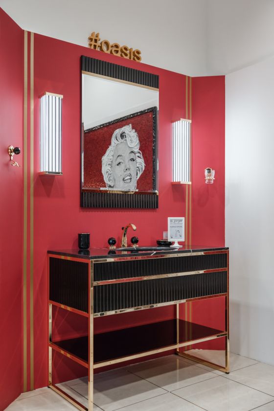 Jörger   Салон Европейская Сантехника   Florale Crystal с чёрными хрустальными ручками в цвете "Золото" (24 каратное золото)