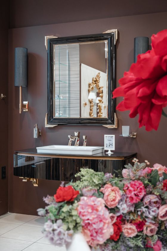 Jörger  Салон Европейская Сантехника   Turn в цвете "Благородная латунь" (18 карат золота)