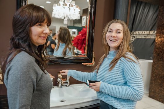 Jörger  Дизайн-завтрак для архитекторов в салоне "Европейская Сантехника"  Turn в цвете "Благородная латунь" (18 карат золота)