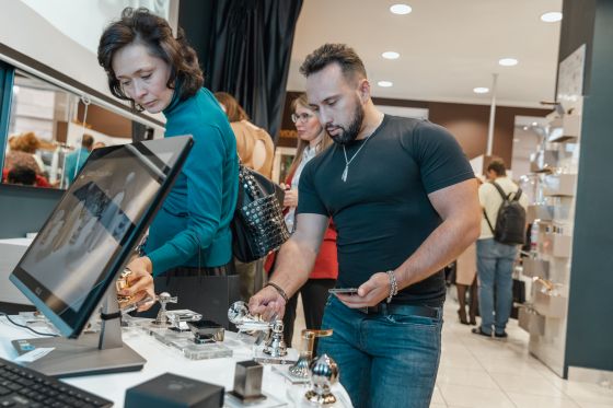 Jörger  Дизайн-завтрак для архитекторов в салоне "Европейская Сантехника"  вариации ручек