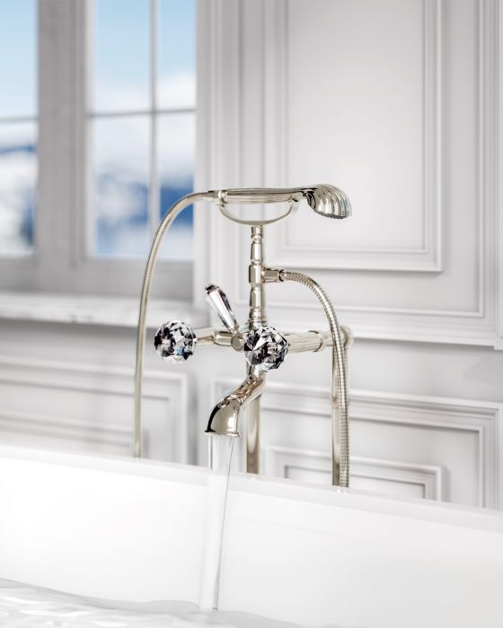 Jörger Design, Bad-Ästhetik, Florale Crystal, Silbernickel, Kristall, Dekor, Glas, klar, Luxus, Jugendstil, Badewannen, Armatur, frei stehend, Schlauch, Handbrause, Retro-Badewanne, weiß, klassisch, elegant, zeitlos, edel, erlesen, luxuriös, Wand, Vertäfe