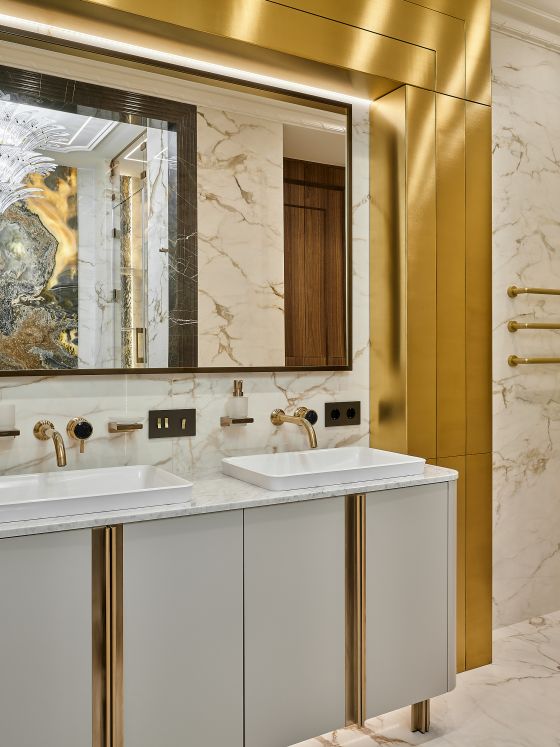 Jörger Design, Valencia, design tap, single-lever, wall-mounted, mixer, sunshine matt, black crystal, art deco, Ekaterina Gorbunova, bathroom, luxury, washbasin, Mia Italia, 